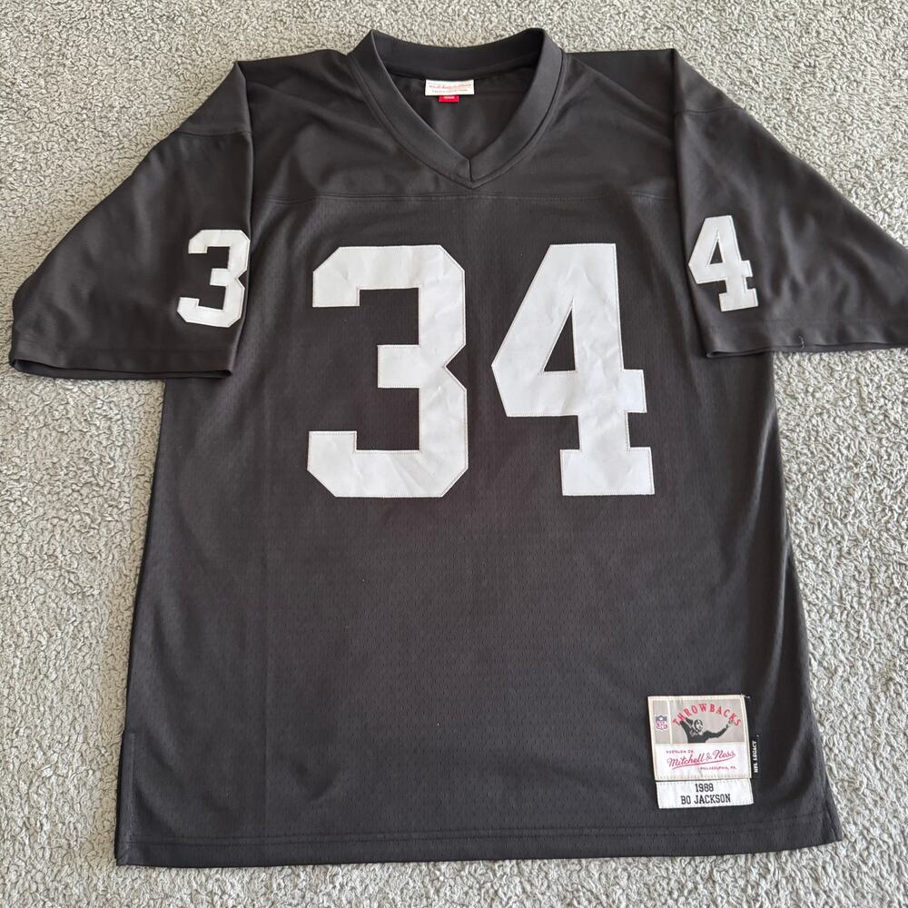 100% Authentic Mitchell & Ness Bo Jackson NFL Los Angeles Raiders 1988 Jersey 44